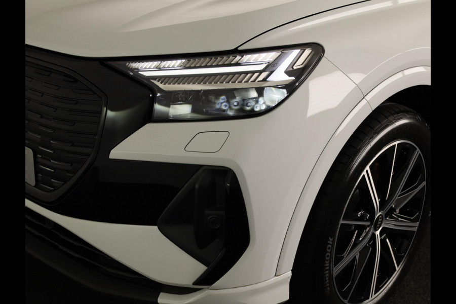 Audi Q4 Sportback e-tron 45 S edition Competition 82 kWh 286 pk | Assistentiepakket plus | Trekhaak | Ambient lichtpakket | Optiekpakket zwart plus |