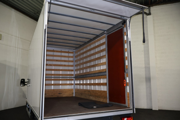 Iveco Daily 40C18 Hi-Matic Bakwagen met Laadklep
