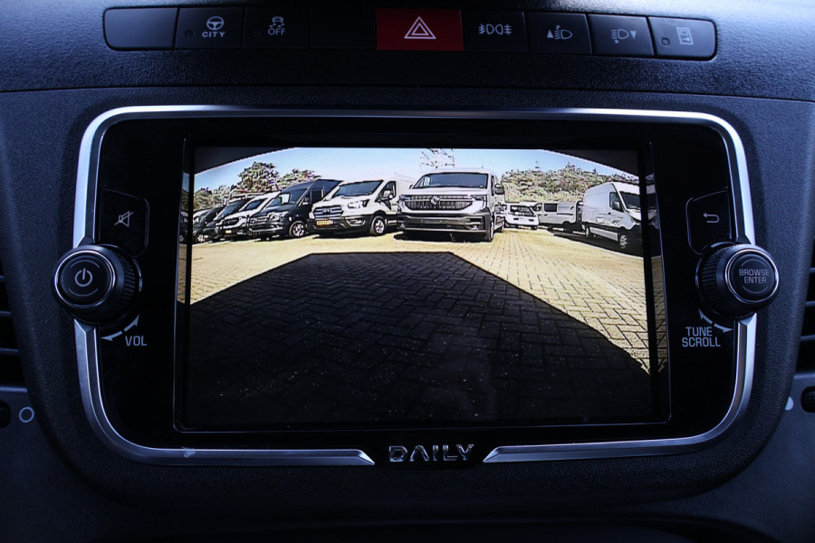 Iveco Daily 40C18 Hi-Matic Bakwagen met Laadklep