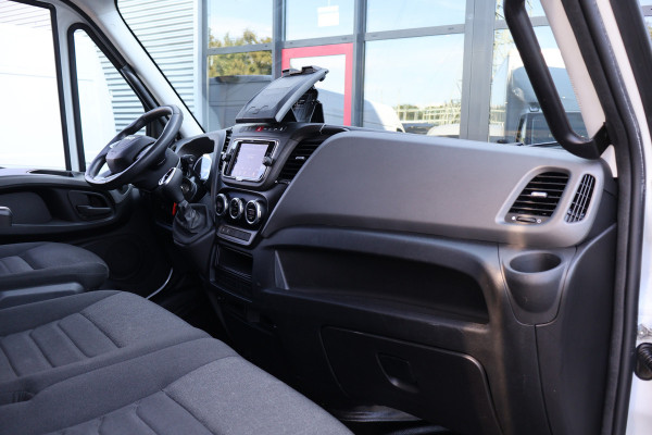 Iveco Daily 40C18 Hi-Matic Bakwagen met Laadklep
