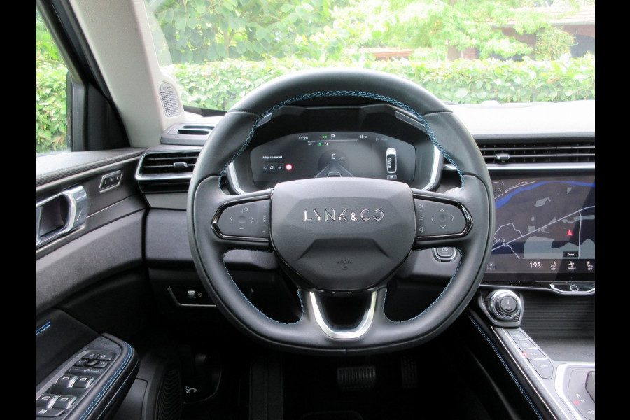 Lynk & Co 01 1.5 * Panoramadak *