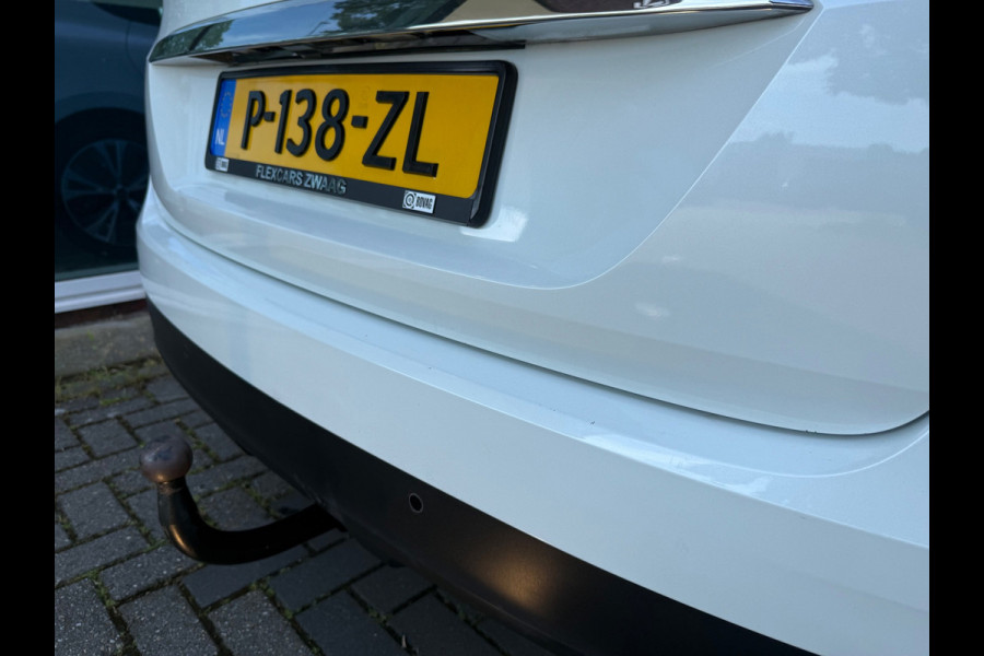 Renault Scénic 1.3 TCe Intens - Automaat - Navi groot - Trekhaak - Climate