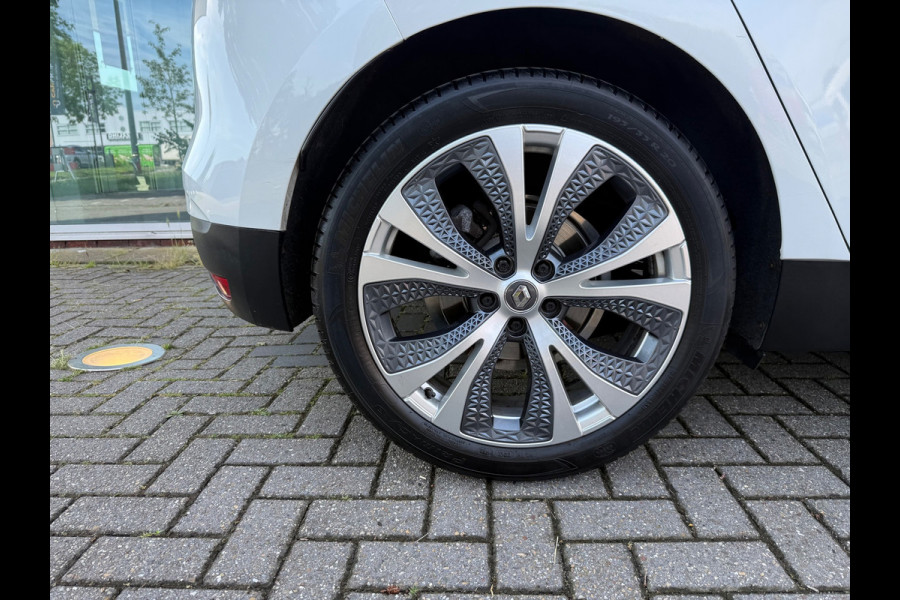 Renault Scénic 1.3 TCe Intens - Automaat - Navi groot - Trekhaak - Climate
