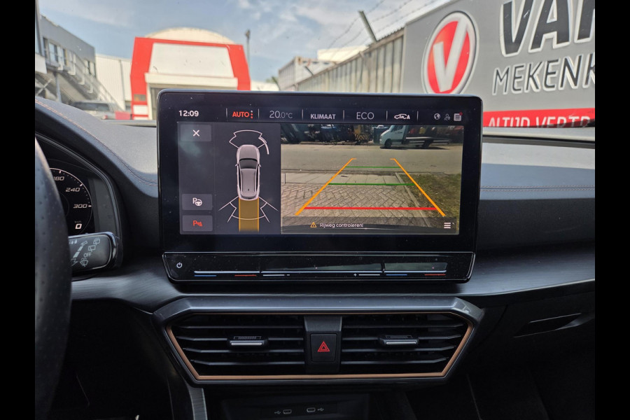 CUPRA Formentor 1.4 e-Hybrid VZ Performance 19"/Panoramadak/Virtual cockpit/Dodehoek/Lane Assist/Keyless/Camera/PDC v+a
