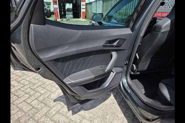 CUPRA Formentor 1.4 e-Hybrid VZ Performance 19"/Panoramadak/Virtual cockpit/Dodehoek/Lane Assist/Keyless/Camera/PDC v+a