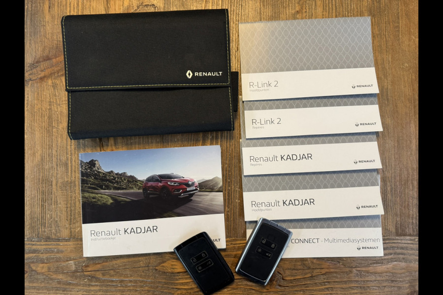 Renault Kadjar 1.3 TCe Black Edition Automaat Camera Carplay Clima Cruise Stoelverw. Leder/Alcantara