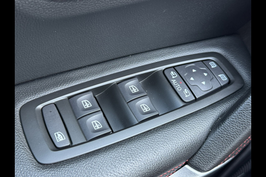 Renault Kadjar 1.3 TCe Black Edition Automaat Camera Carplay Clima Cruise Stoelverw. Leder/Alcantara