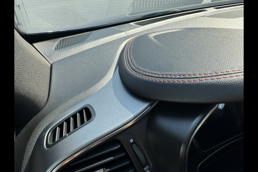 Renault Kadjar 1.3 TCe Black Edition Automaat Camera Carplay Clima Cruise Stoelverw. Leder/Alcantara