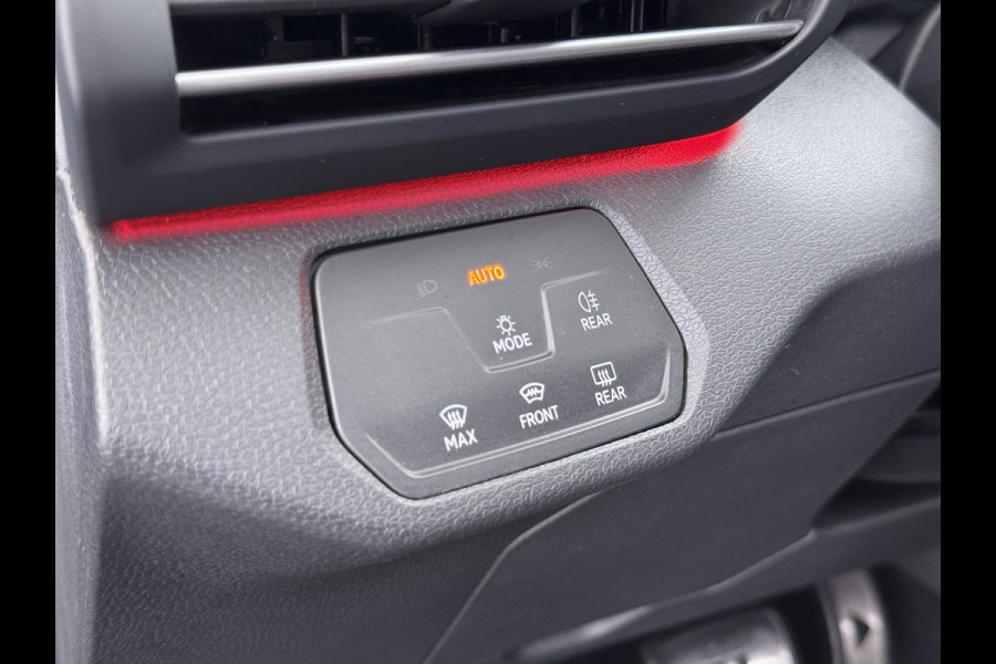 Volkswagen ID.4 First 82kWh SOH 92% Stuur+Stoelverwarming Camera Adap.Cruise Apple Carplay/Android Auto Navi Ecc Geluidsisolerend glas DAB Lmv 20" Front assist Rijstrooksensor WiFi