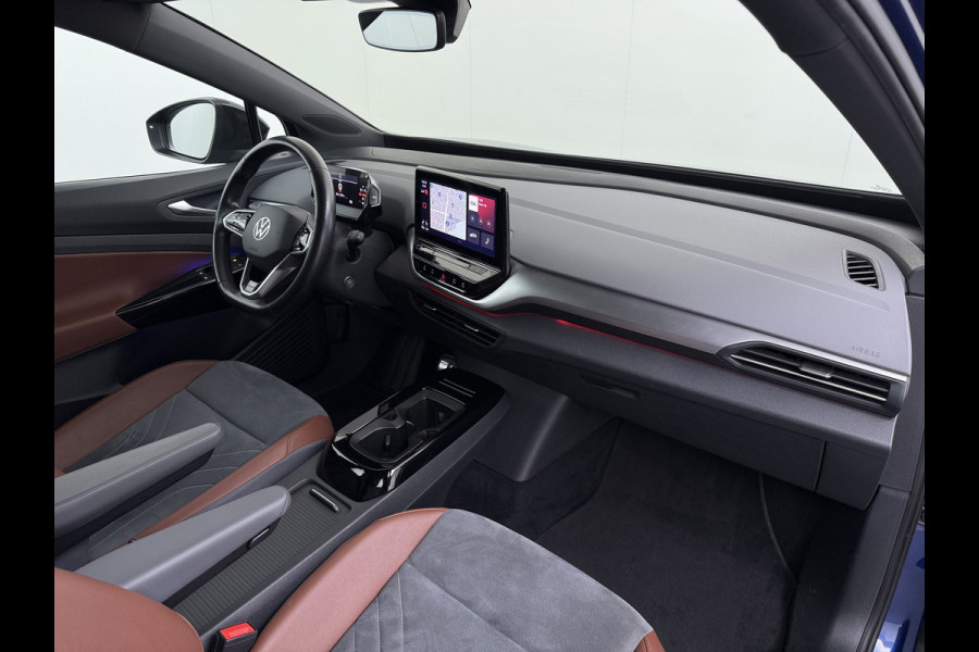 Volkswagen ID.4 First 82kWh SOH 92% Stuur+Stoelverwarming Camera Adap.Cruise Apple Carplay/Android Auto Navi Ecc Geluidsisolerend glas DAB Lmv 20" Front assist Rijstrooksensor WiFi