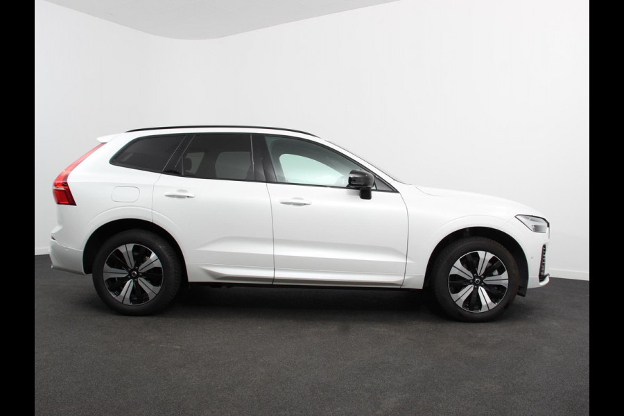 Volvo XC60 2.0 T6 Plug-in hybrid AWD Automaat Plus Dark Adaptieve cruise control Leder Navigatie Google Harman Kardon Panorama dak Lichtmetalen Velgen Dab Stoelverwarming Camera 360 Led Climate control Apple Carplay/ Android Auto
