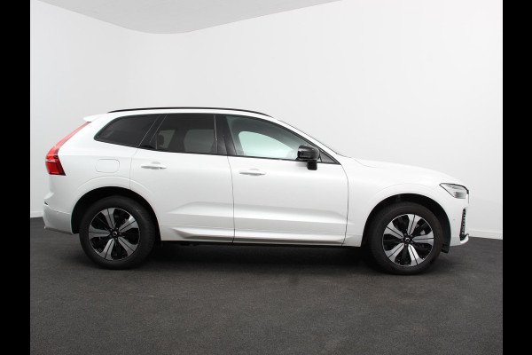 Volvo XC60 2.0 T6 Plug-in hybrid AWD Automaat Plus Dark Adaptieve cruise control Leder Navigatie Google Harman Kardon Panorama dak Lichtmetalen Velgen Dab Stoelverwarming Camera 360 Led Climate control Apple Carplay/ Android Auto