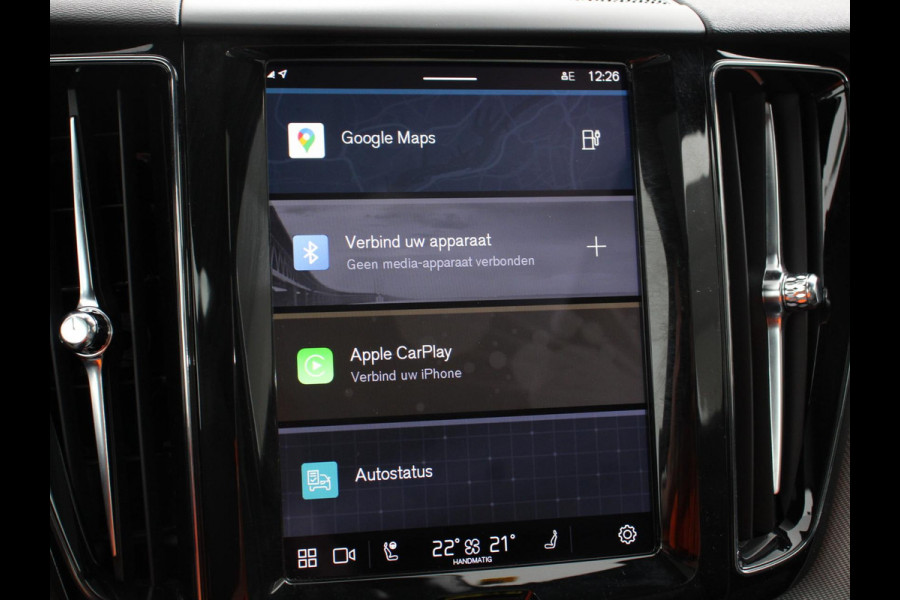 Volvo XC60 2.0 T6 Plug-in hybrid AWD Automaat Plus Dark Adaptieve cruise control Leder Navigatie Google Harman Kardon Panorama dak Lichtmetalen Velgen Dab Stoelverwarming Camera 360 Led Climate control Apple Carplay/ Android Auto