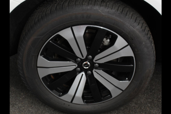 Volvo XC60 2.0 T6 Plug-in hybrid AWD Automaat Plus Dark Adaptieve cruise control Leder Navigatie Google Harman Kardon Panorama dak Lichtmetalen Velgen Dab Stoelverwarming Camera 360 Led Climate control Apple Carplay/ Android Auto