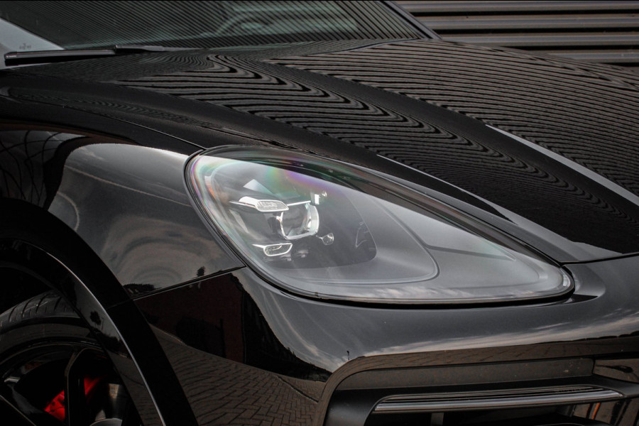 Porsche Cayenne 3.0 E-Hybrid FULL BLACK / PANO-DAK / SPORT CHRONO / LUCHTVERING / TREKHAAK / NAVIGATIE/ONDERHOUDSHISTORY / CARPLAY