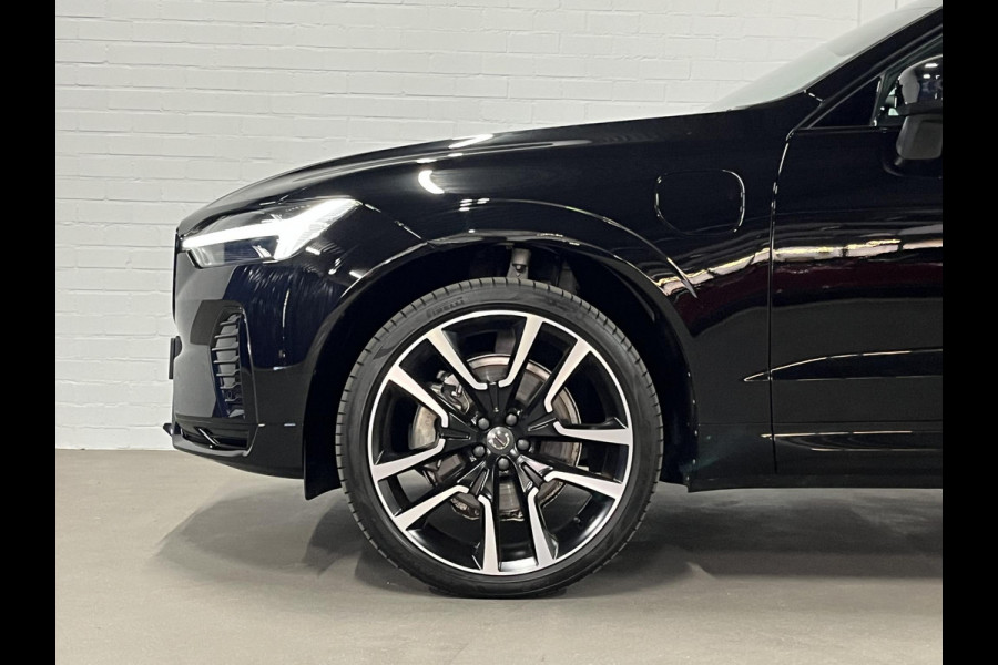 Volvo XC60 2.0 T6 Plug-in hybrid AWD Plus Dark Trekhaak | Open dak | Adaptive cruise control | Stoel-/stuur verwarming | 22"wielen | Carplay | Google