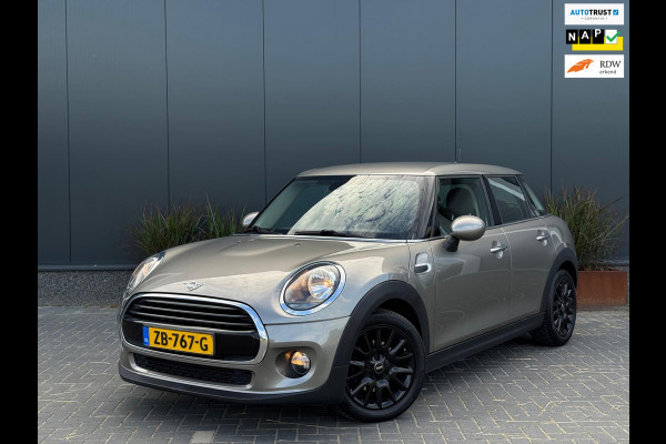 MINI 5-deurs 1.5 Cooper Business Edition ORG NL | SPORTVELGEN | CLIMATE | CRUISE CONTROL | MF STUUR