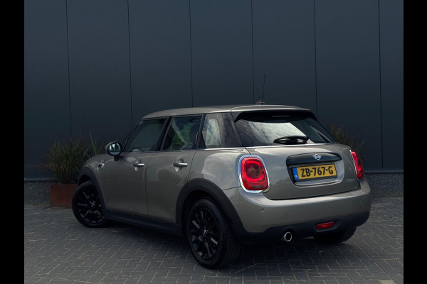 MINI 5-deurs 1.5 Cooper Business Edition ORG NL | SPORTVELGEN | CLIMATE | CRUISE CONTROL | MF STUUR