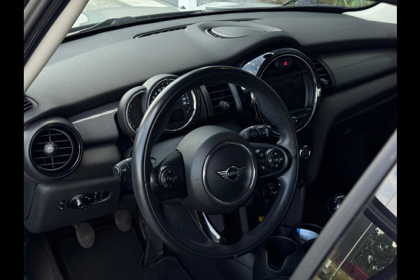 MINI 5-deurs 1.5 Cooper Business Edition ORG NL | SPORTVELGEN | CLIMATE | CRUISE CONTROL | MF STUUR