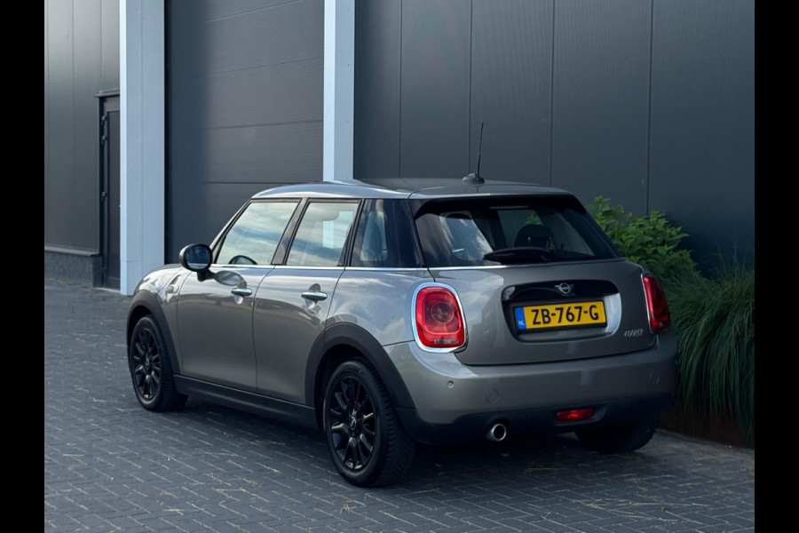 MINI 5-deurs 1.5 Cooper Business Edition ORG NL | SPORTVELGEN | CLIMATE | CRUISE CONTROL | MF STUUR