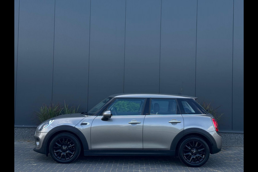 MINI 5-deurs 1.5 Cooper Business Edition ORG NL | SPORTVELGEN | CLIMATE | CRUISE CONTROL | MF STUUR