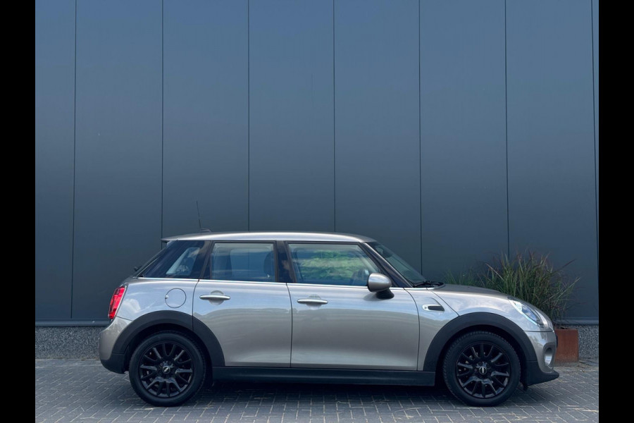 MINI 5-deurs 1.5 Cooper Business Edition ORG NL | SPORTVELGEN | CLIMATE | CRUISE CONTROL | MF STUUR