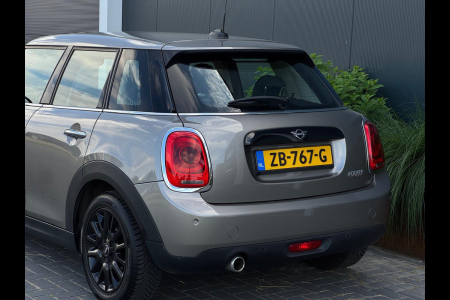 MINI 5-deurs 1.5 Cooper Business Edition ORG NL | SPORTVELGEN | CLIMATE | CRUISE CONTROL | MF STUUR