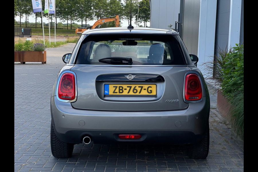 MINI 5-deurs 1.5 Cooper Business Edition ORG NL | SPORTVELGEN | CLIMATE | CRUISE CONTROL | MF STUUR