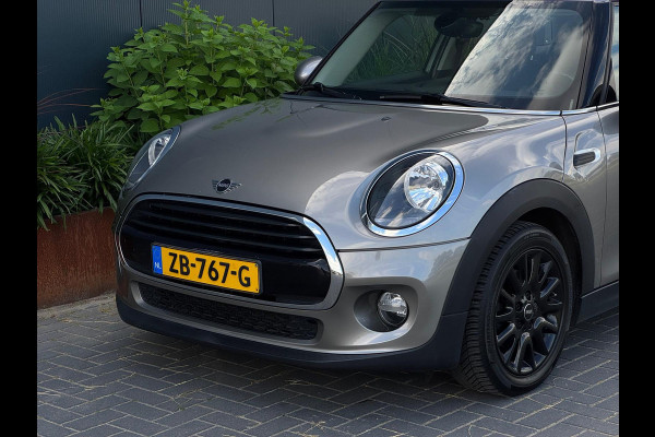 MINI 5-deurs 1.5 Cooper Business Edition ORG NL | SPORTVELGEN | CLIMATE | CRUISE CONTROL | MF STUUR