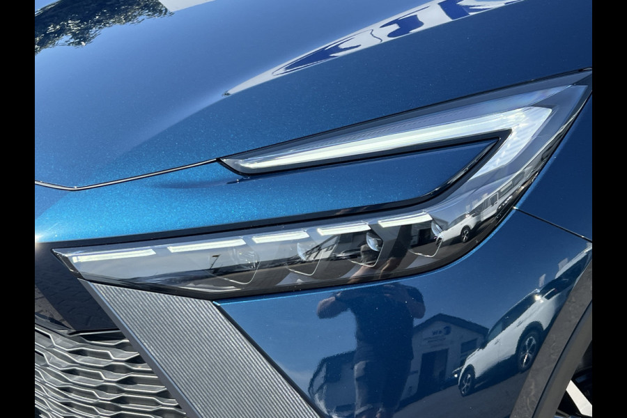 Toyota C-HR 2.0 Plug-in Hybrid 220 First Edition | ACC | Premium LED | Camera | Dodehoek