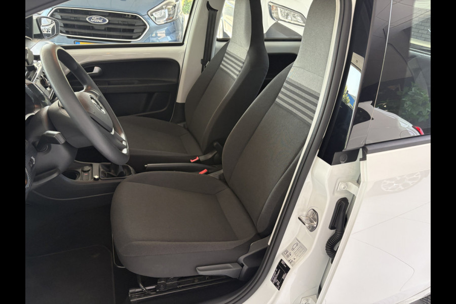 Volkswagen up! 1.0 Airco - Bluetooth - Radio - Led verlichting - Elektrische ramen - Centrale vergrendeling met afstandsbediening - Start/stop systeem