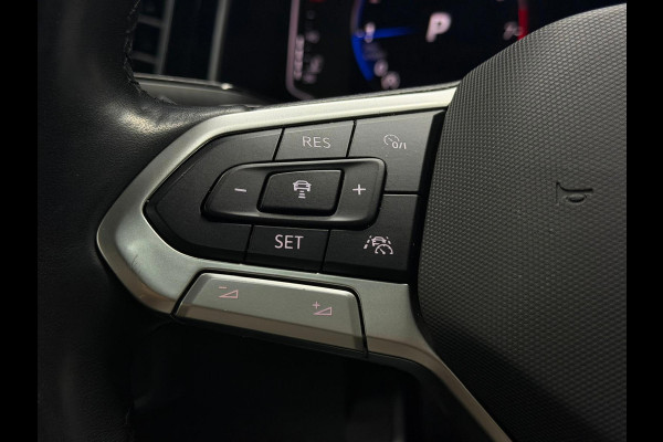Volkswagen Taigo 1.0 TSI R-Line Pano KeylessGo Trekhaak Camera IQ Light