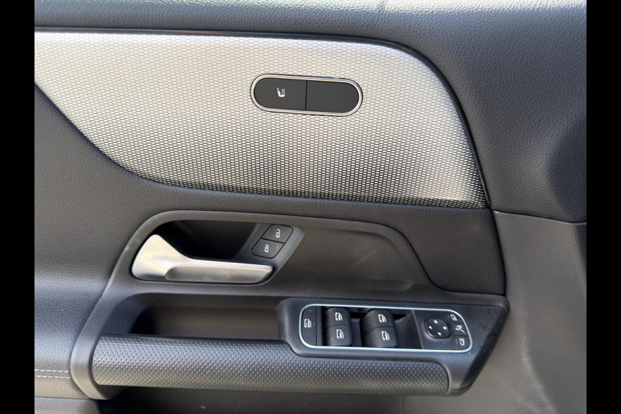 Mercedes-Benz Glb 180 Premium Plus