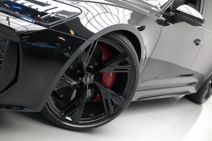 Audi RS6 Avant TFSI 4.0 quattro |Pano|Dynamic|Ceramic|AKRA|