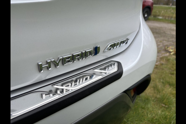 Toyota highlander 2.5 AWD Hybrid Premium 247 PK | 7 Persoons | Panoramadak | 360 graden camera | JBL audio | Head up Display | Stoelverwarming | Achterbank verwarmd | 2 Sets wielen