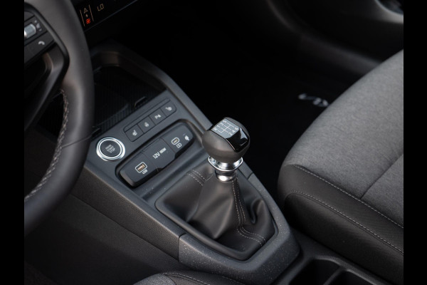 Kia Stonic 1.0 T-GDi MHEV ExecutiveLine | Op Voorraad | Navigatie | Stoel en stuurverwarming |