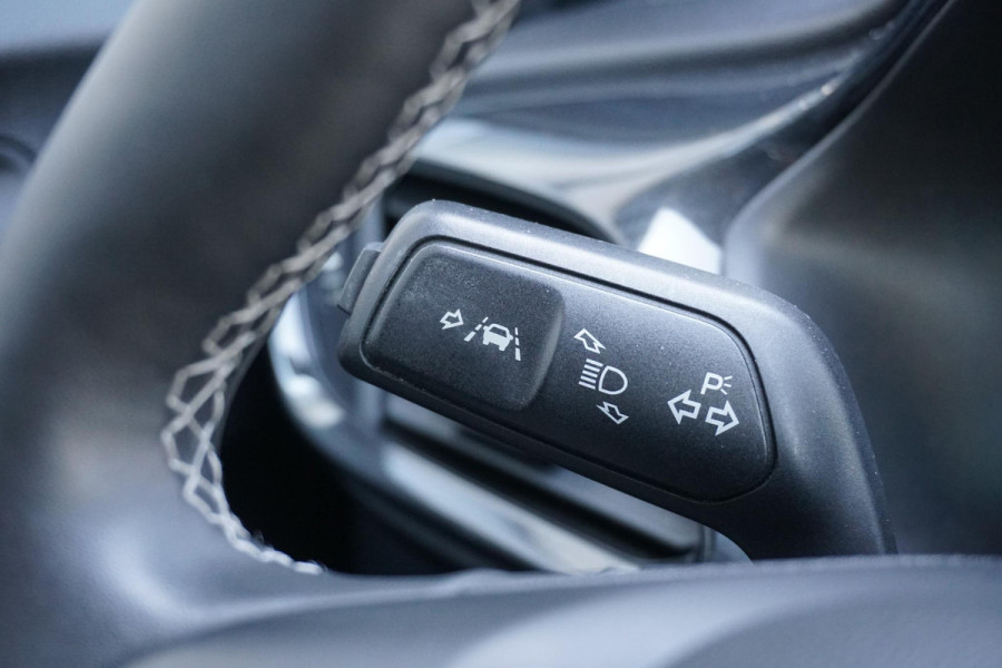 Ford Puma 1.0 EcoBoost Hybrid Titanium *dealer onderhouden* + WINTERPACK / STOELMASSAGE / TREKHAAK