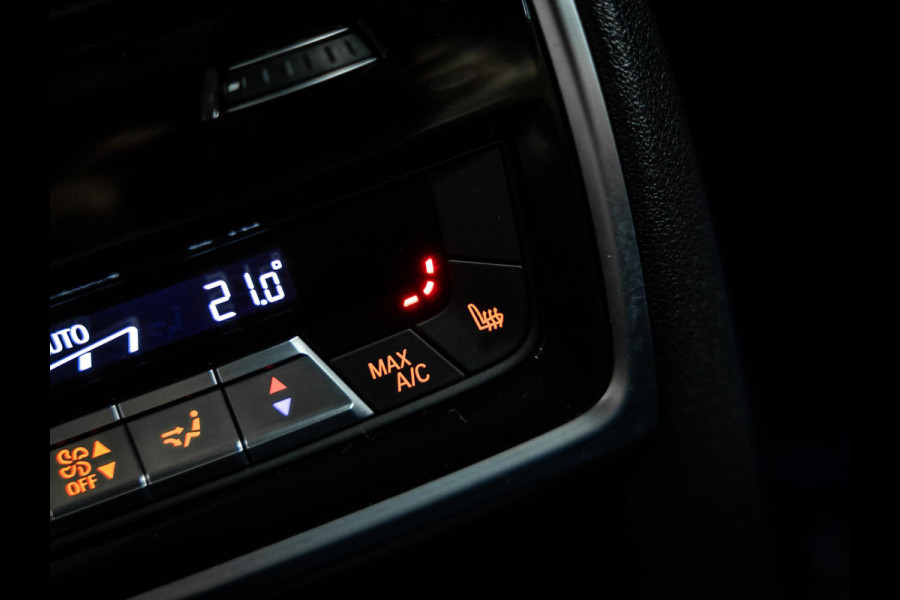 BMW X5 xDrive50e | M Sport Pro Pakket | Panoramadak | Harman Kardon | Driving Assistant Professional | Uitklapbare trekhaak |