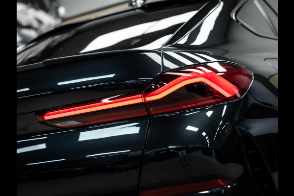 BMW X6 M50i High Executive | Sky Lounge panoramadak | Bowers & Wilkins | Massage- en ventilatiestoelen | BMW Night Vision |