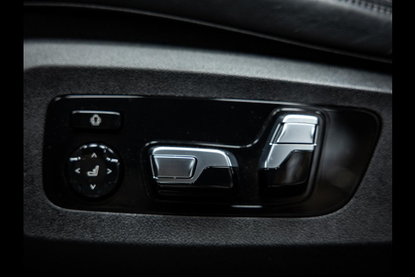 BMW X6 M50i High Executive | Sky Lounge panoramadak | Bowers & Wilkins | Massage- en ventilatiestoelen | BMW Night Vision |
