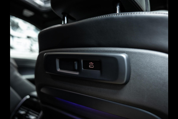 BMW X6 M50i High Executive | Sky Lounge panoramadak | Bowers & Wilkins | Massage- en ventilatiestoelen | BMW Night Vision |