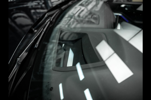 BMW X6 M50i High Executive | Sky Lounge panoramadak | Bowers & Wilkins | Massage- en ventilatiestoelen | BMW Night Vision |