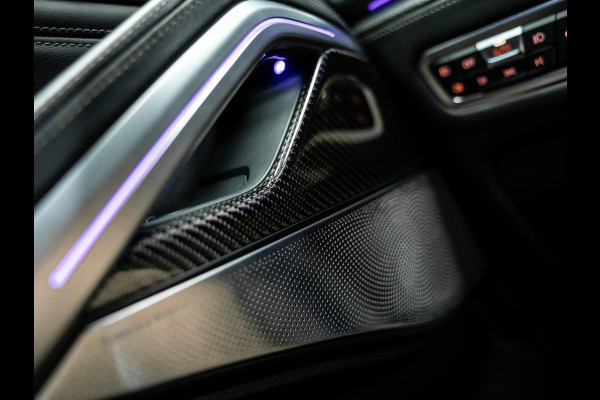 BMW X6 M50i High Executive | Sky Lounge panoramadak | Bowers & Wilkins | Massage- en ventilatiestoelen | BMW Night Vision |
