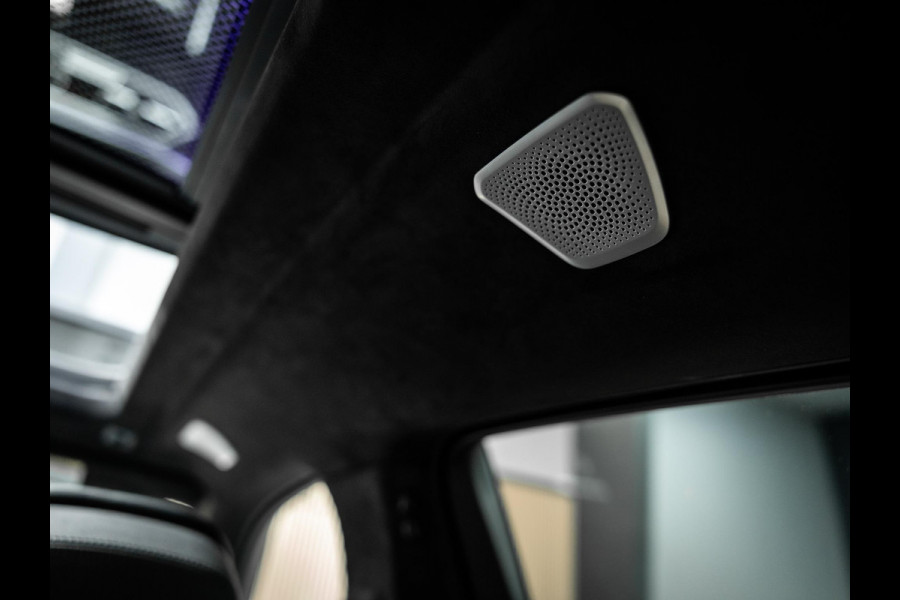 BMW X6 M50i High Executive | Sky Lounge panoramadak | Bowers & Wilkins | Massage- en ventilatiestoelen | BMW Night Vision |