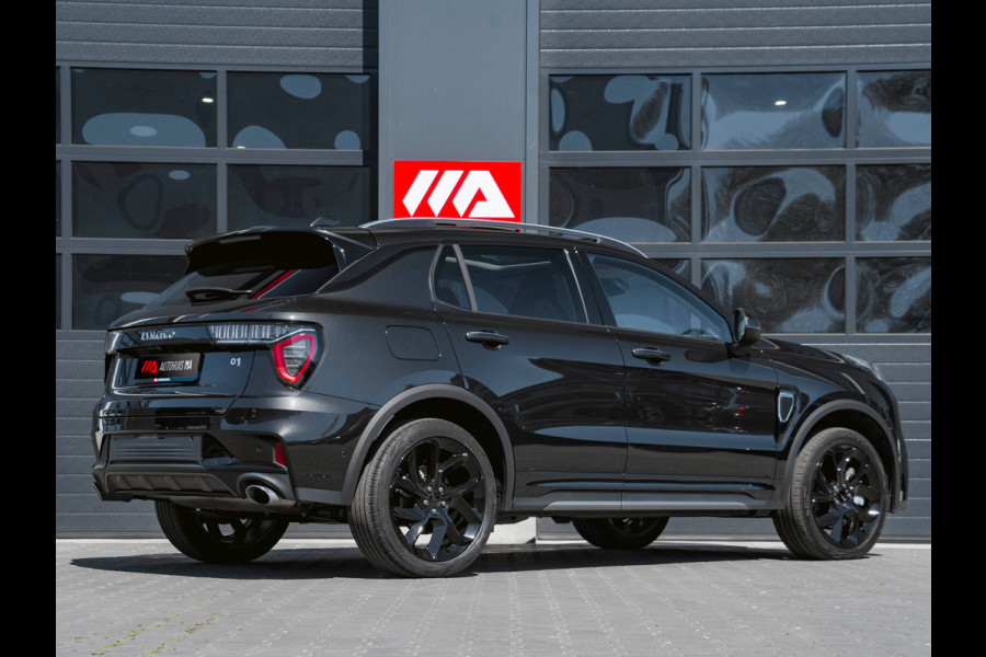 Lynk & Co 01 1.5 Black Edition Panoramadak|360° Camera|ACC|Stoelverwarming|Navi|Carplay