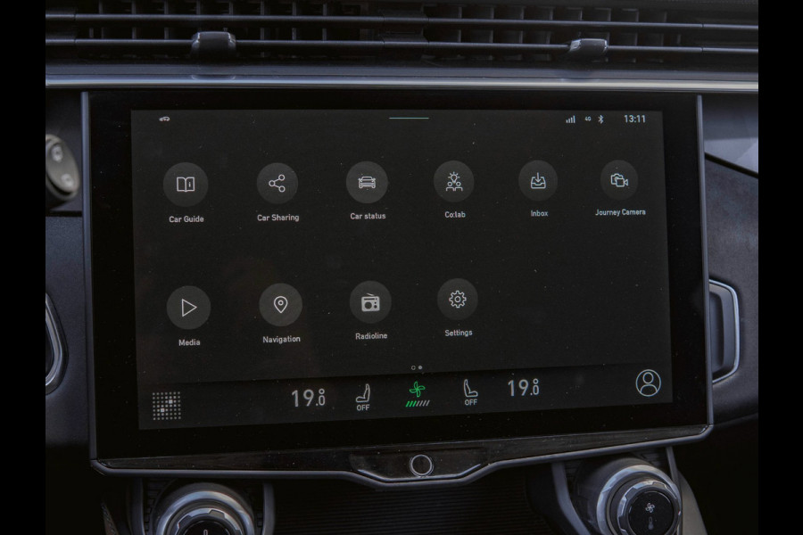 Lynk & Co 01 1.5 Black Edition Panoramadak|360° Camera|ACC|Stoelverwarming|Navi|Carplay
