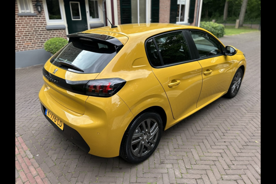 Peugeot 208 1.2 100pk Pack Navi, CarPlay, PDC, LM-velgen
