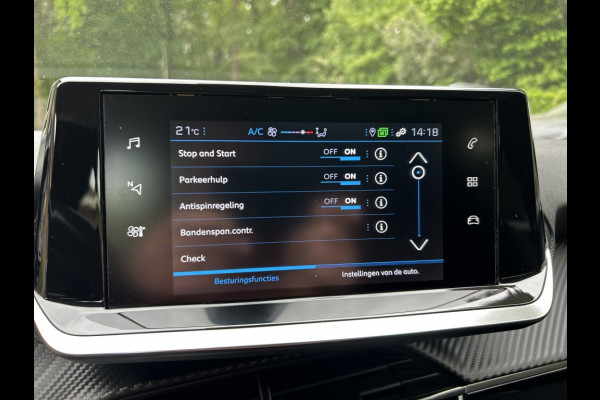 Peugeot 208 1.2 100pk Pack Navi, CarPlay, PDC, LM-velgen