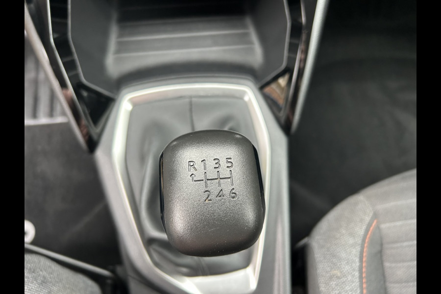 Peugeot 208 1.2 100pk Pack Navi, CarPlay, PDC, LM-velgen