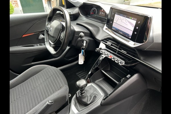 Peugeot 208 1.2 100pk Pack Navi, CarPlay, PDC, LM-velgen